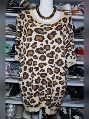 Dokotoo Tan and Brown Leopard Print Sweater